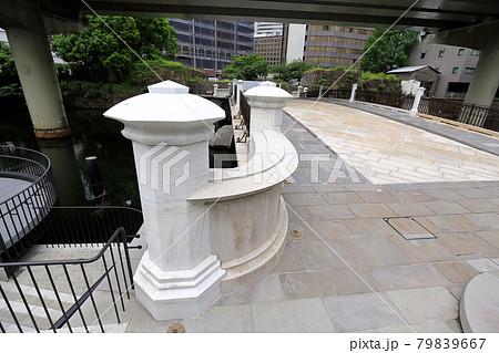 東京 大手町 日本橋川に架かる常磐橋 東京 大手町 日本橋川に架かる常磐橋 79839667