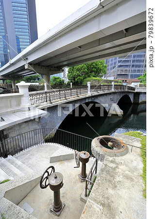 東京 大手町 日本橋川に架かる常磐橋 東京 大手町 日本橋川に架かる常磐橋 79839672