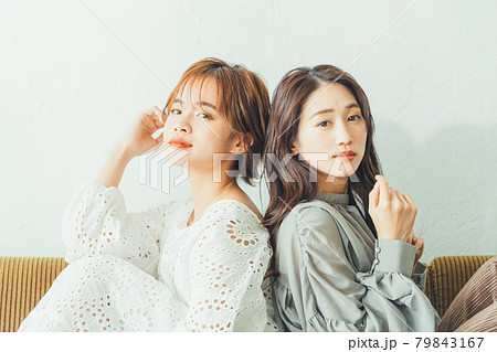 ヘアスタイル　2ショット　ペア 79843167
