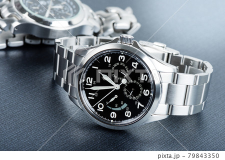 Automatic watch 79843350
