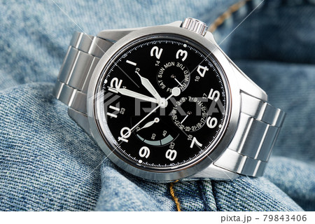 Automatic watch Automatic watch 79843406