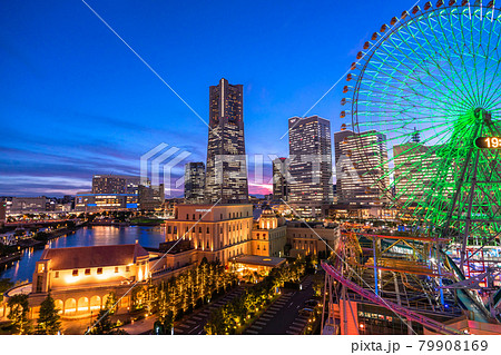 神奈川県 横浜みなとみらいの夜景 デートスポットの写真素材