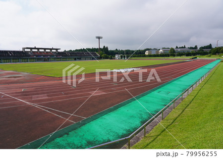 御殿場市陸上競技場 79956255