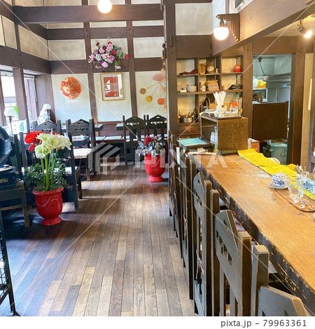 おしゃれなレトロな喫茶店 おしゃれなレトロな喫茶店 79963361