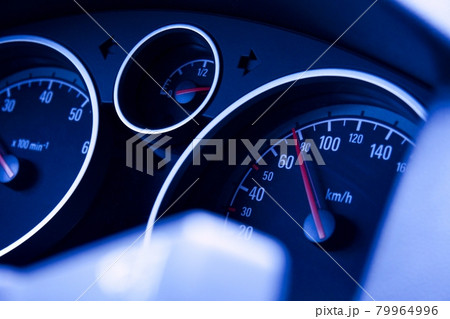 Dashboard 79964996