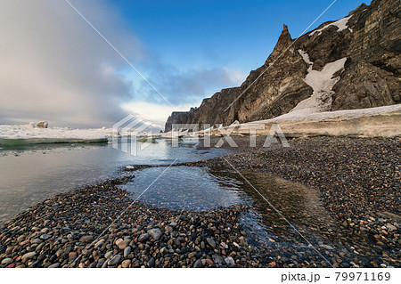 Coast of the Arctic Ocean near the Bering Strait Coast of the Arctic Ocean near the Bering Strait 79971169