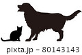 2匹の犬と猫のシルエットのイラストセット 80143143