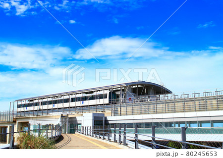 長久手市、愛・地球博記念公園駅とリニモの風景 長久手市、愛・地球博記念公園駅とリニモの風景 80245653