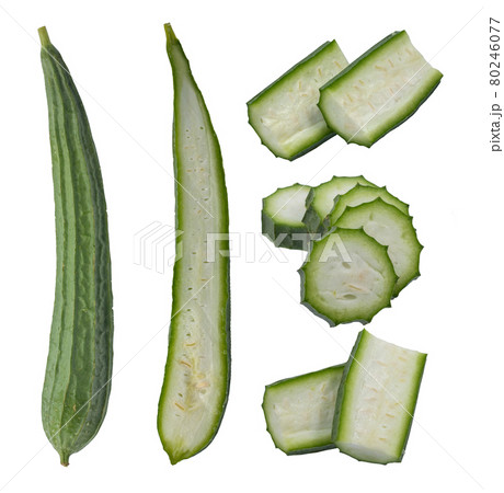 Green Luffa acutangula isolated on white background Green Luffa acutangula isolated on white background 80246077