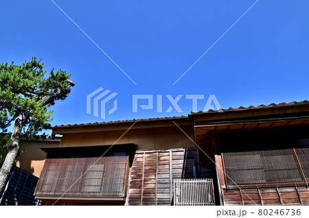 金沢市　にし茶屋街 80246736