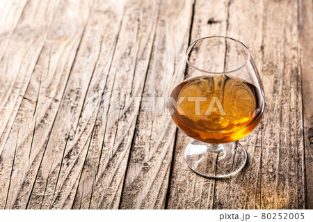 Cognac or whiskey drink Cognac or whiskey drink 80252005