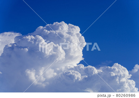 夏の空 青い空・白い雲 夏の空 青い空・白い雲 80260986