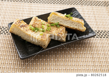 新潟県 長岡市の名産 栃尾の油揚げ 新潟県 長岡市の名産 栃尾の油揚げ 80262518