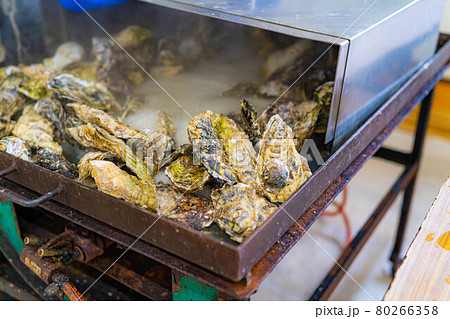 牡蠣小屋　牡蠣食べ放題イメージ　【宮城県】 80266358