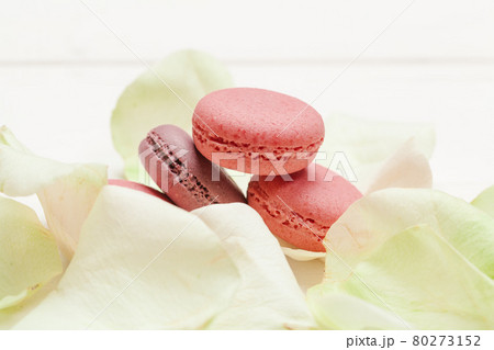 shaped macaroons for valentine's day or mother's day shaped macaroons for valentine's day or mother's day 80273152