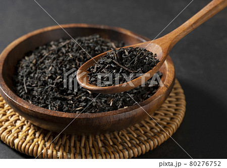 紅茶の茶葉 80276752