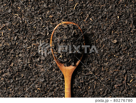 紅茶の茶葉 80276780