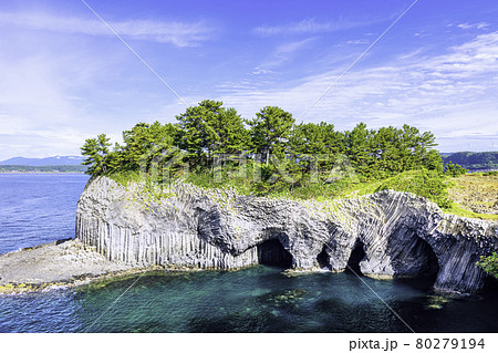 佐賀県の絶景 七ツ釜 80279194