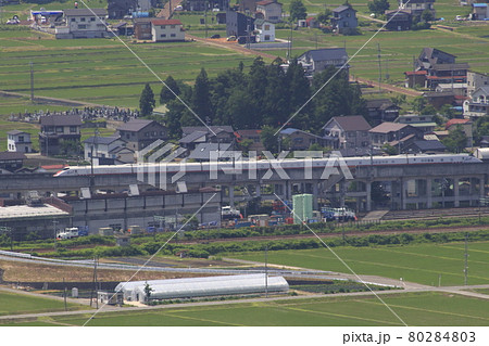 南魚沼を行く、East-i（電気軌道総合試験車） 80284803