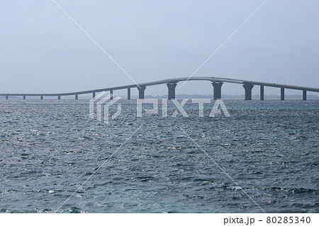 沖縄　宮古島市　伊良部大橋 80285340