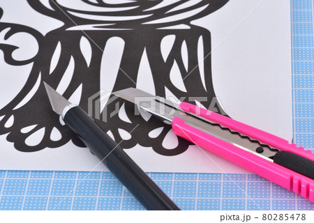 切り絵 切り絵 80285478