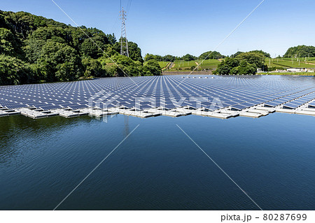 農業用の溜池を利用した太陽光発電施設 80287699