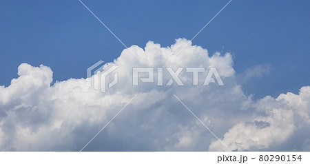 夏空　夏の雲　快晴 80290154