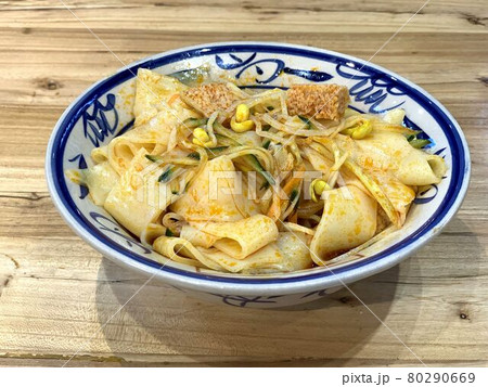 中国料理の涼皮（リャンピー） 80290669