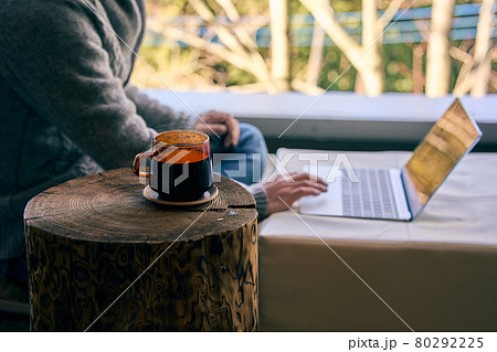 ワーケーションイメージ 80292225