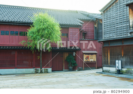 石川県　金沢市　ひがし茶屋街 80294900