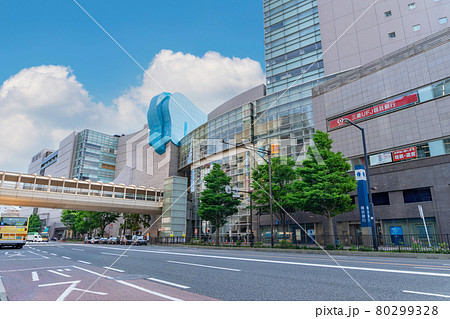 駅前風景　上大岡駅 80299328