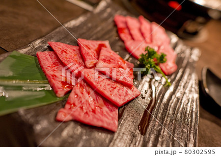 焼肉 80302595