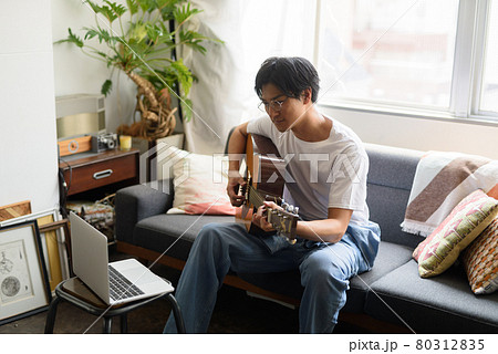 男性ポートレート 男性ポートレート 80312835
