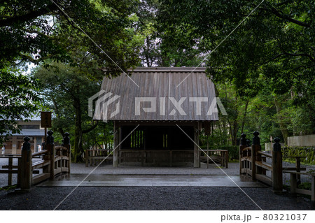 雨の伊勢神宮　大祓と周辺の風景 80321037