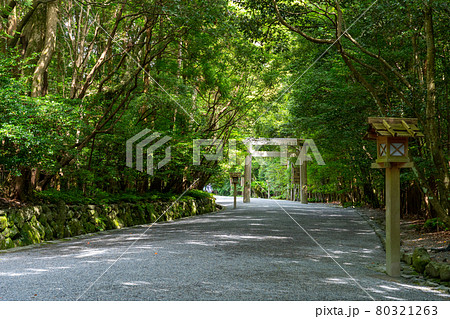 雨の伊勢神宮　大祓と周辺の風景 80321263