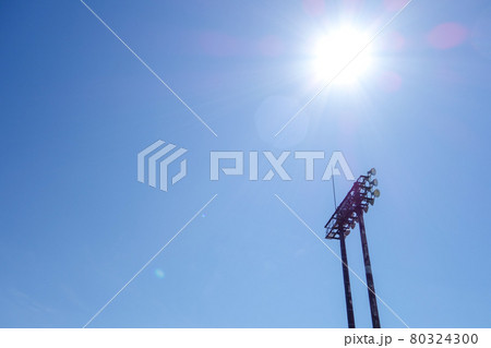 ナイター球場照明設備　太陽光バック 80324300