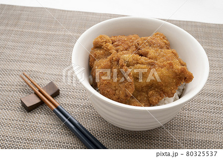 新潟県名物 タレカツ丼（手作り） 80325537