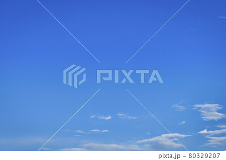 青空の背景素材 青空の背景素材 80329207