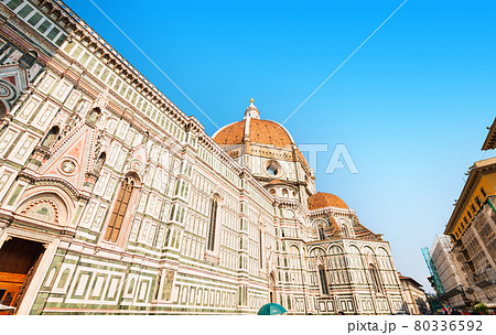 イタリア　フィレンツェ　ドゥオーモ 80336592