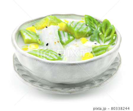 Avocado with Coconut Milk served with Corn Avocado with Coconut Milk served with Corn 80338244