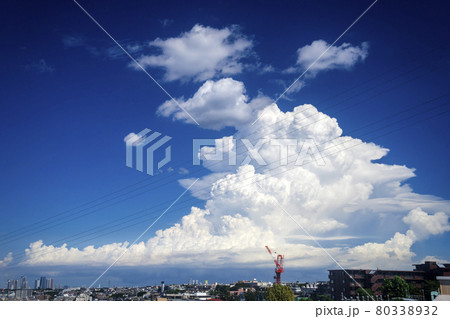 東京オリンピック開会式の日に現れた巨大な積乱雲 80338932