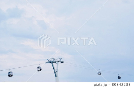 Gondola - sky - fun park 80342283