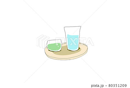 グラスに入ったお水とお茶 グラスに入ったお水とお茶 80351209