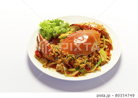 Fried Crab in Curry Powder on white background. 80354749