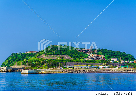 池島 池島フェリーから池島の眺め 【長崎市】 池島 池島フェリーから池島の眺め 【長崎市】 80357532