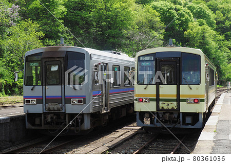 芸備線と木次線｜備後落合駅 80361036