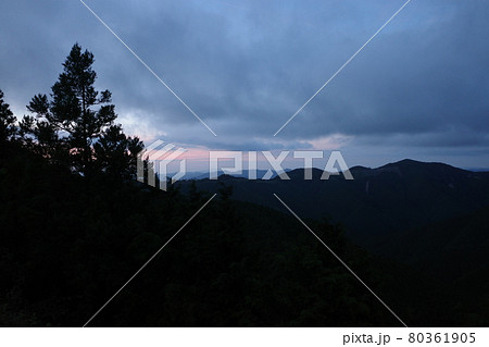 日本の山の風景 日本の山の風景 80361905