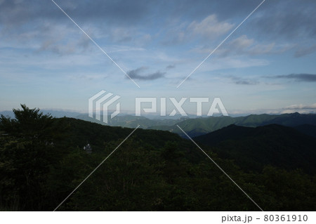 日本の山の風景 日本の山の風景 80361910