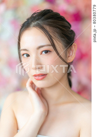 ビューティー 80380779