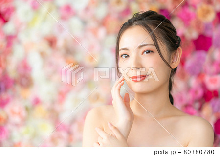 20代女性の美容 80380780